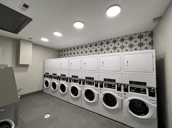 Laundry Facilities at The Bryn - 5600 N Sheridan Rd Apartments, Chicago, IL, 60660